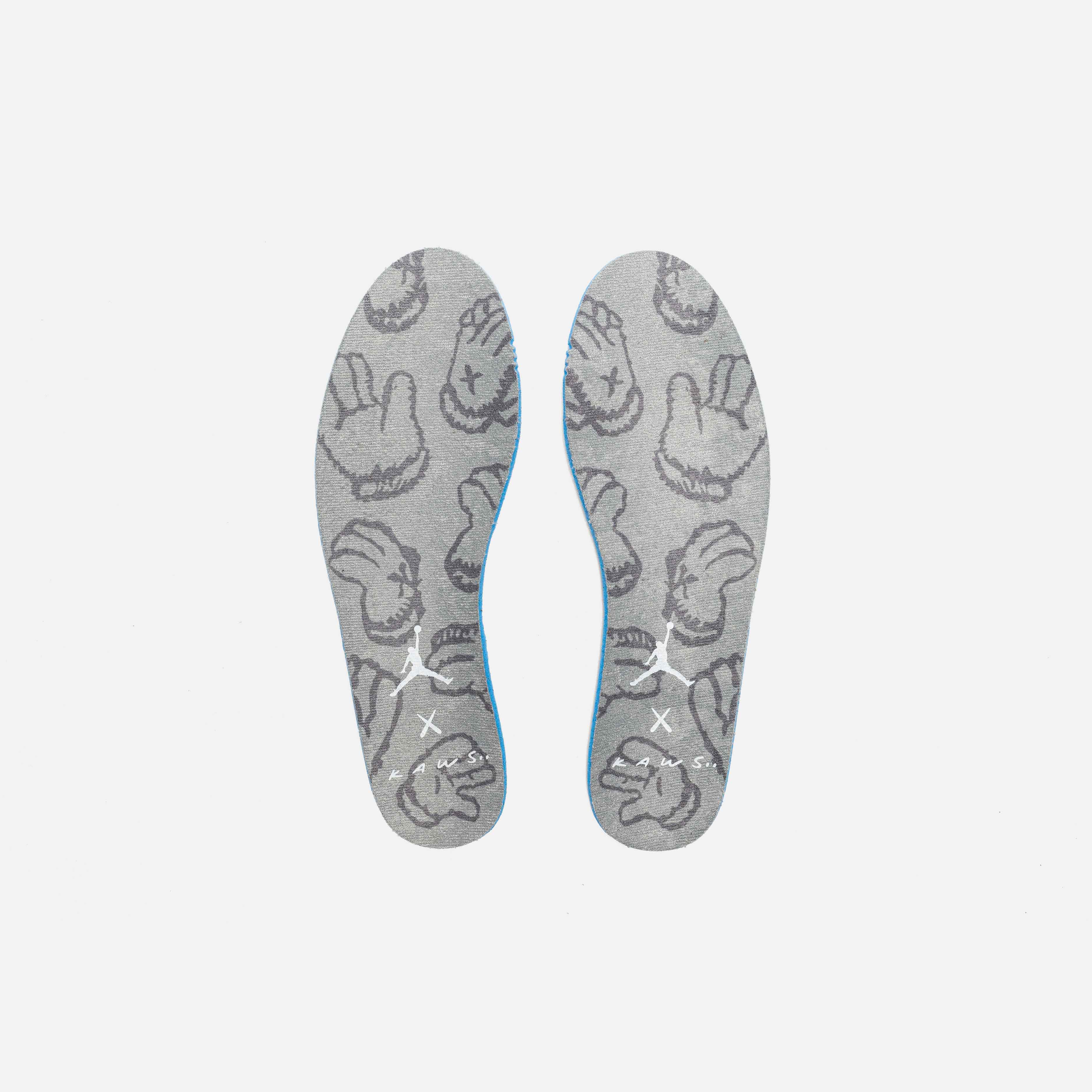 JORDAN 4 RETRO KAWS "COOL GREY"