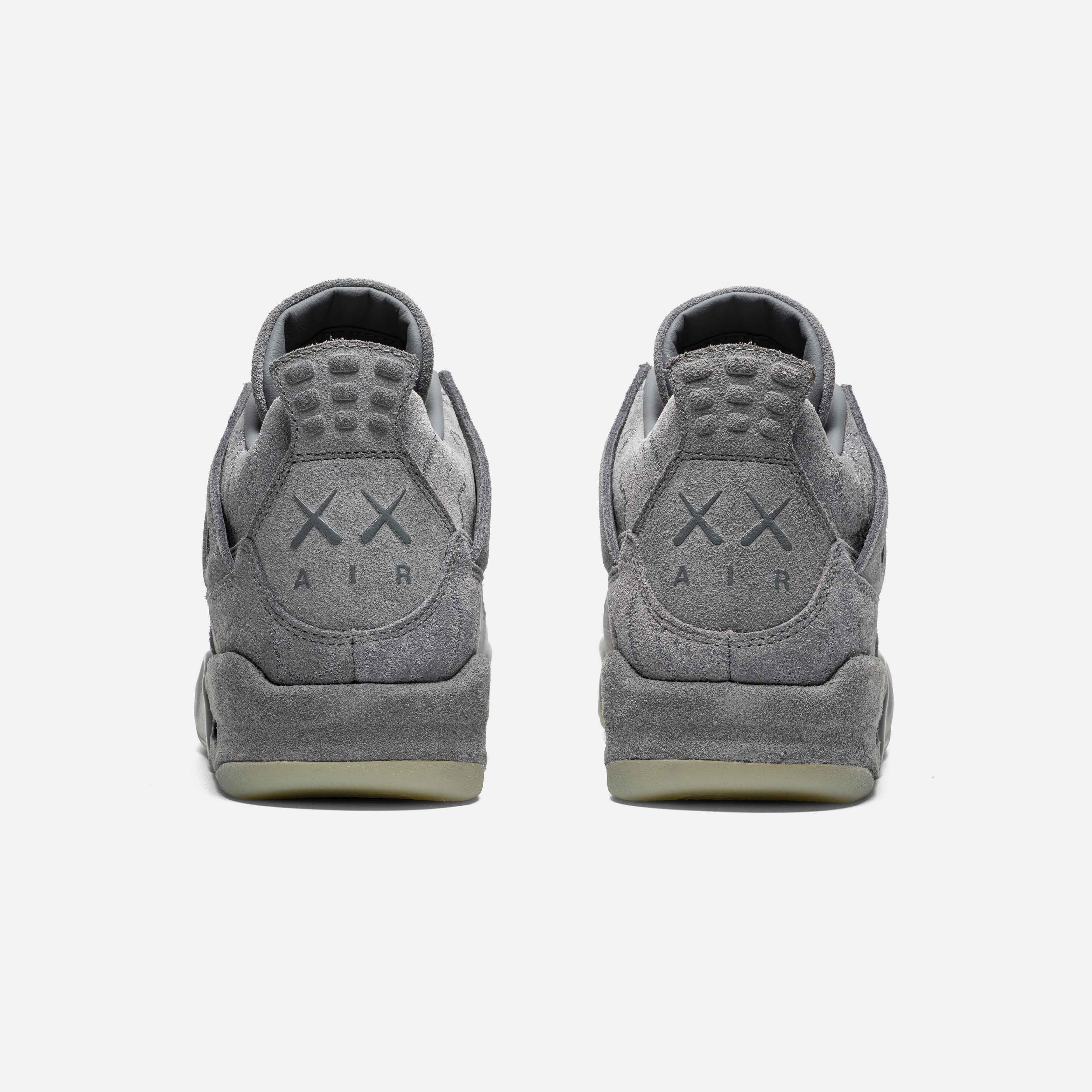 JORDAN 4 RETRO KAWS "COOL GREY"