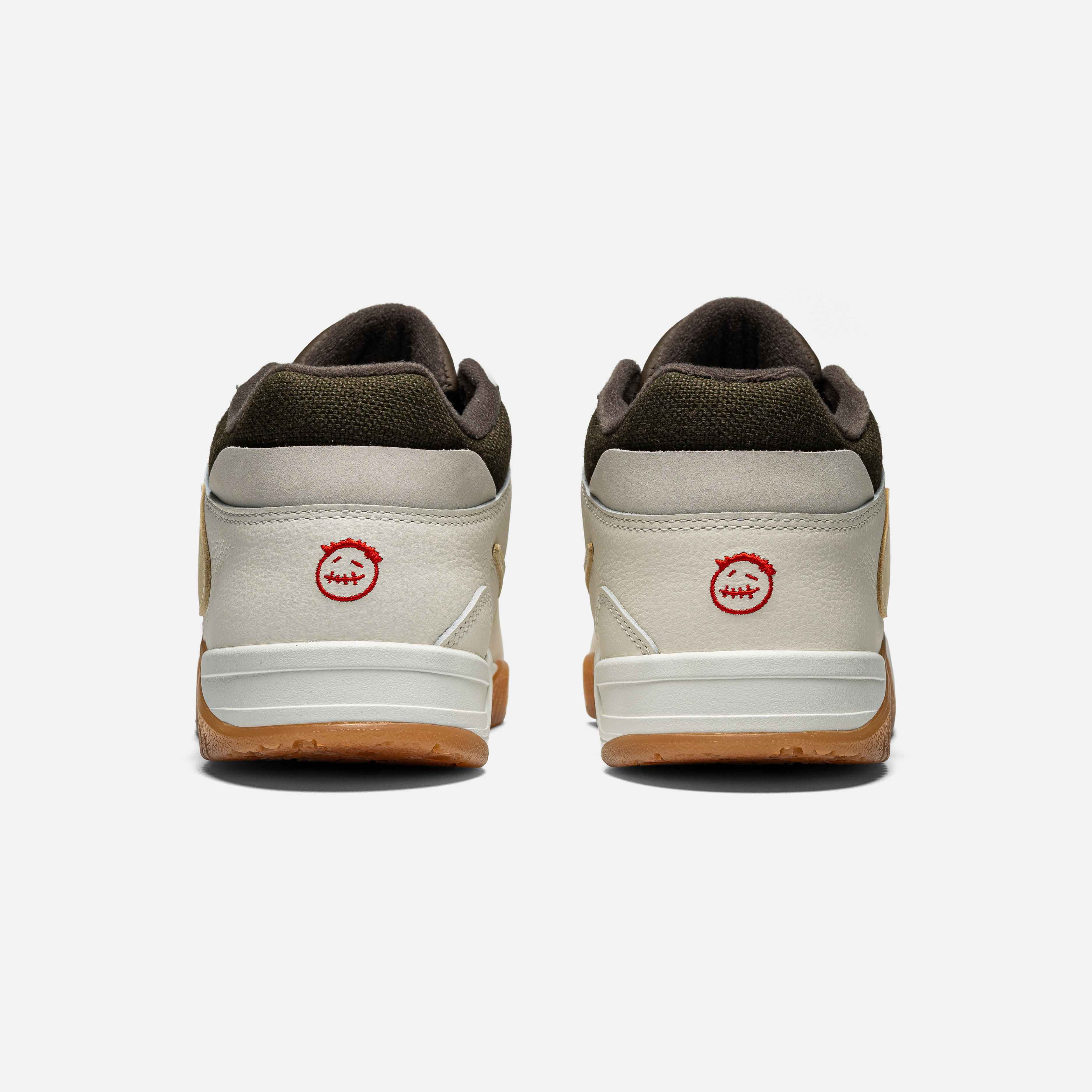 JORDAN JUMPAN JACK SAIL DARK MOCHA