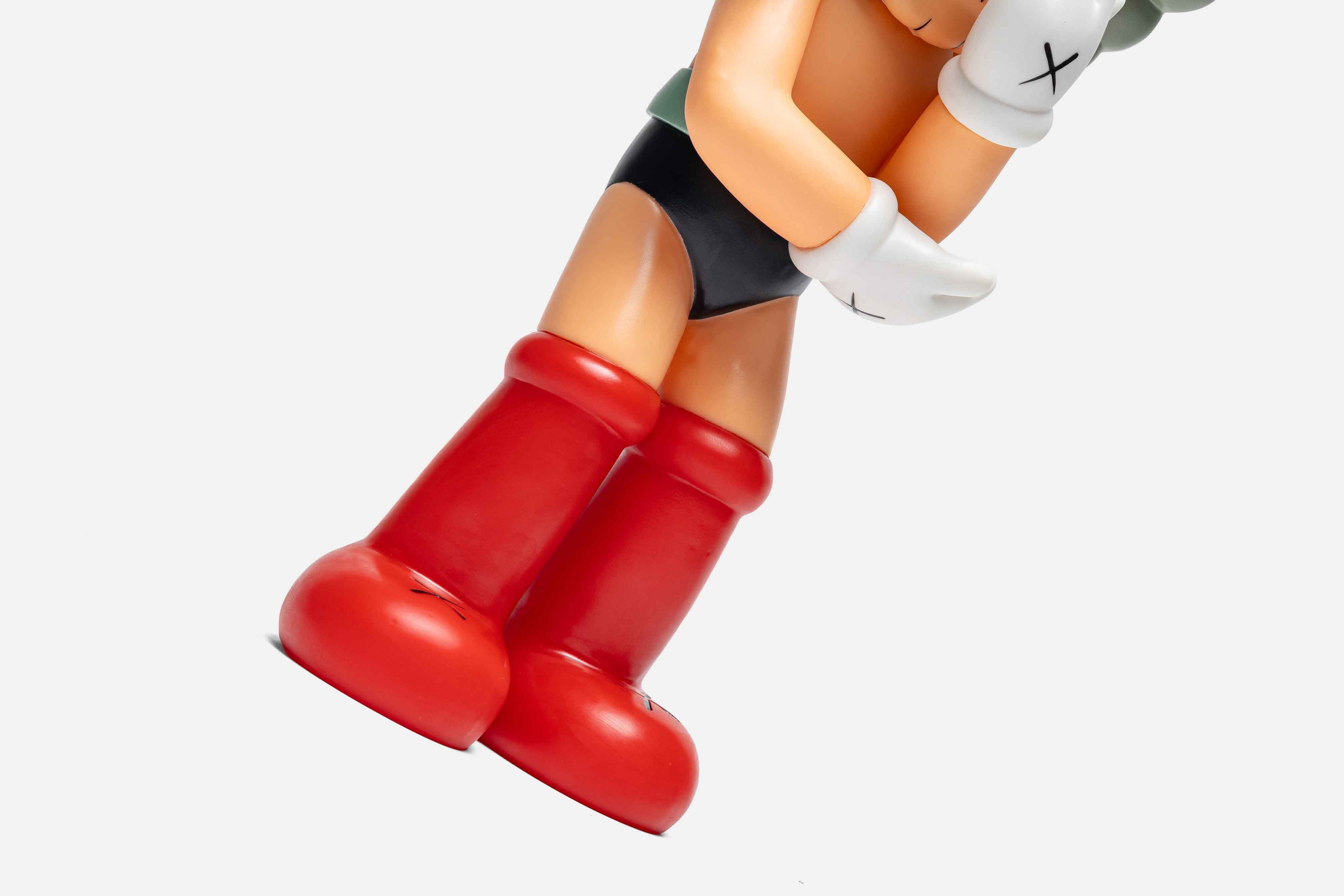 KAWS ASTRO BOY VYNIL FIGURE RED