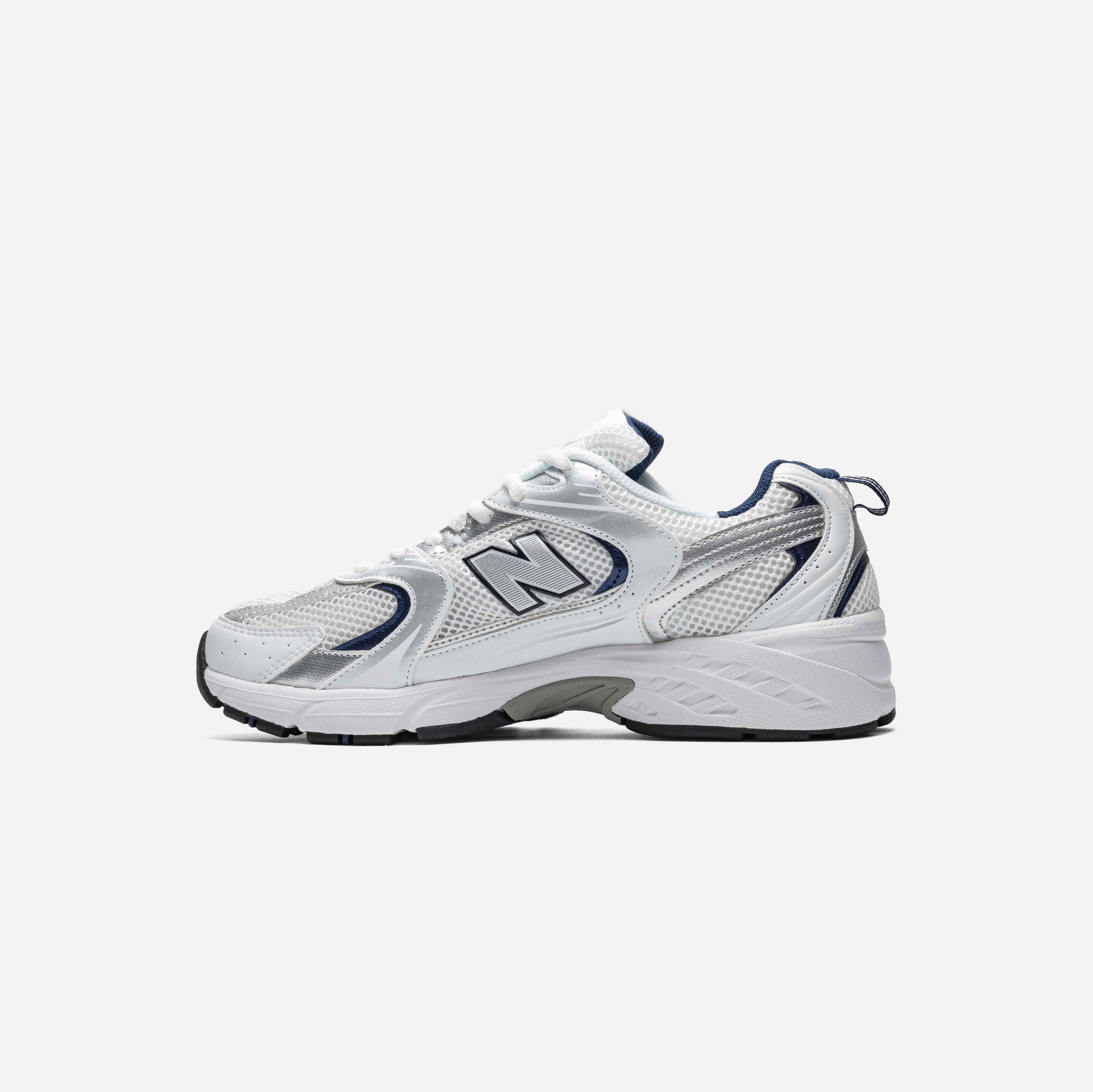 NEW BALANCE 530 "WHITE SILVER NAVY"