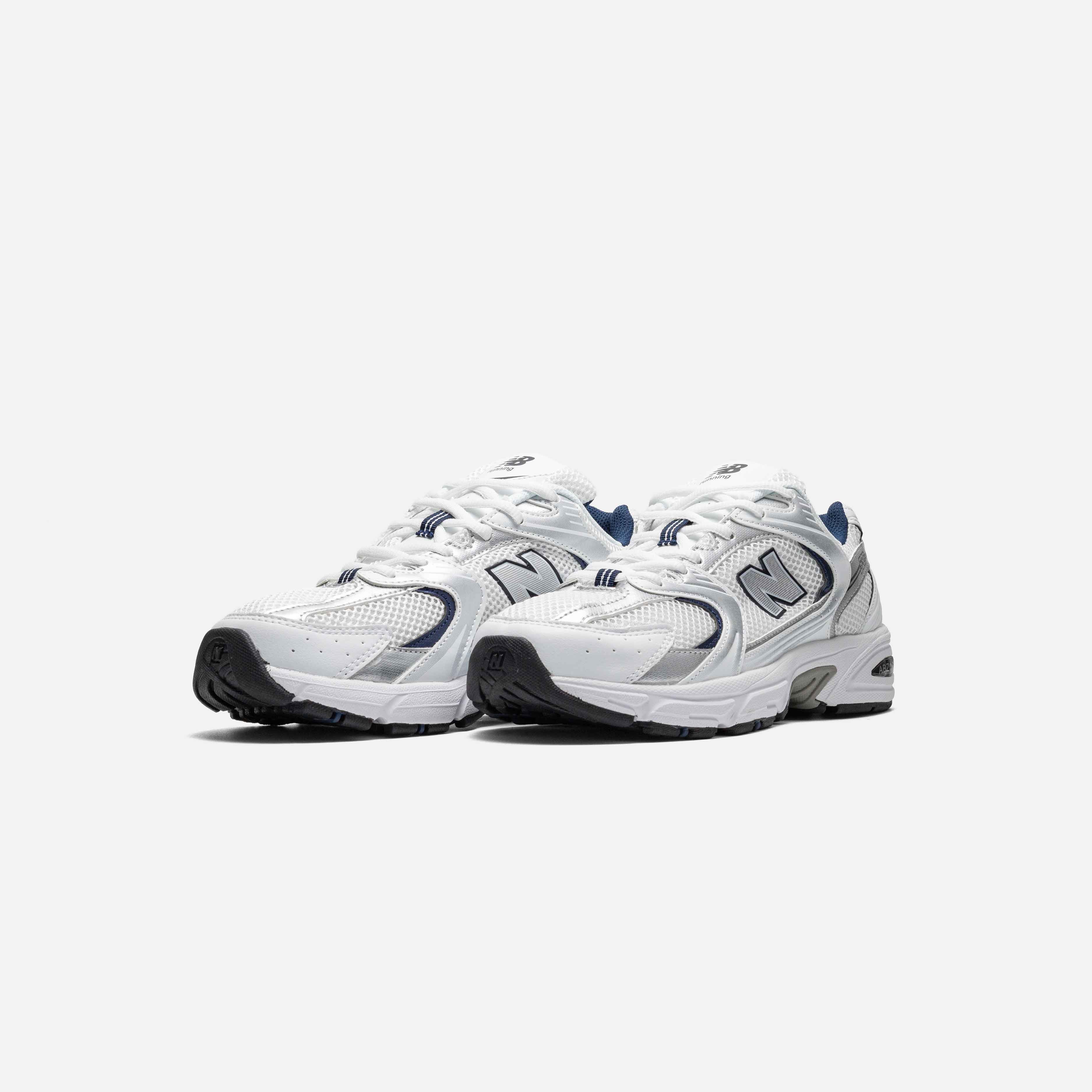 NEW BALANCE 530 "WHITE SILVER NAVY"