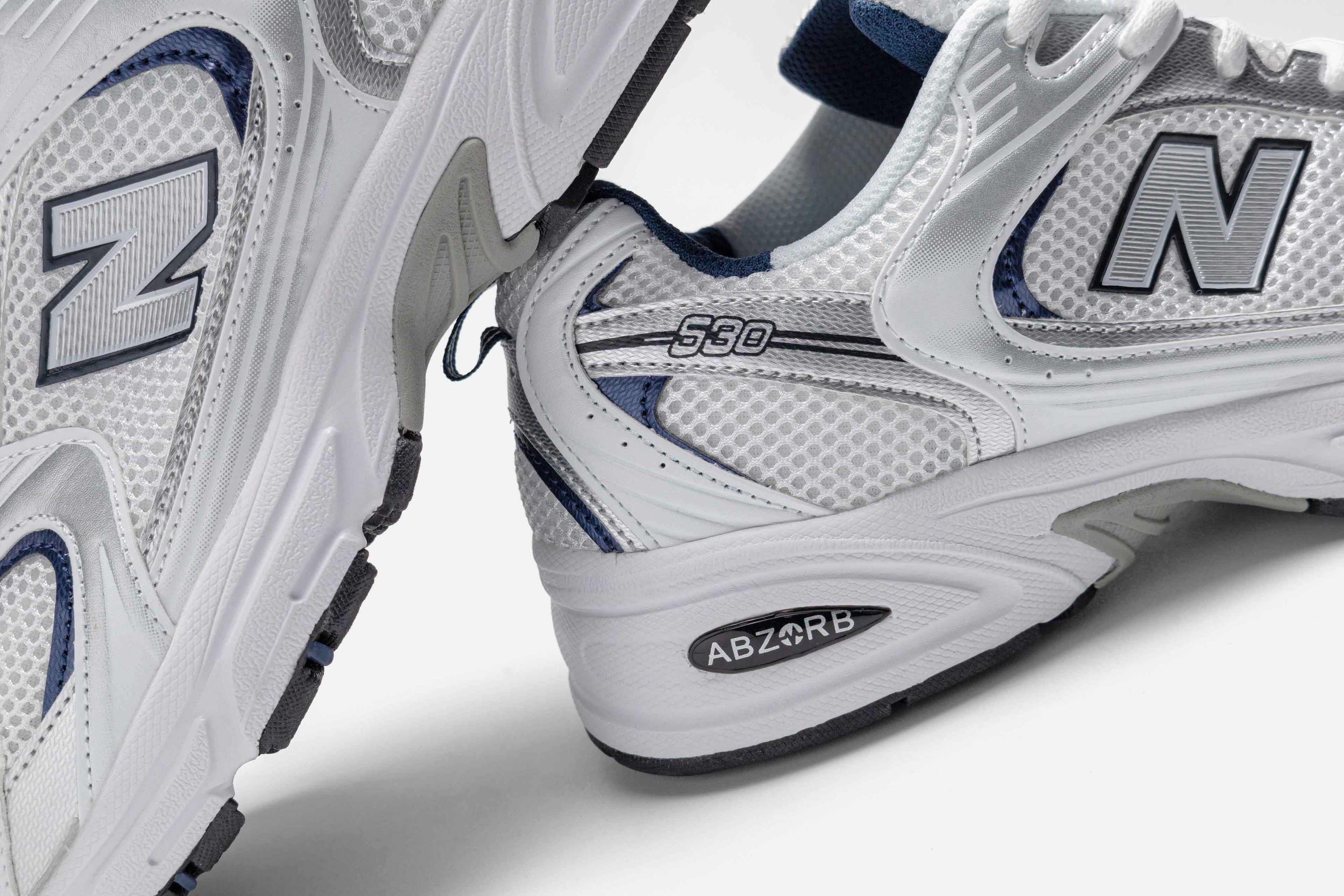 NEW BALANCE 530 "WHITE SILVER NAVY"