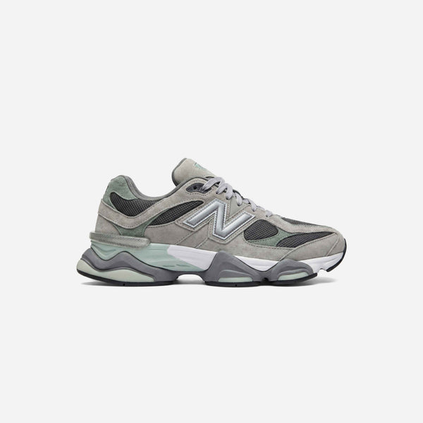 NEW BALANCE 9060 "GALACTIC GREY"