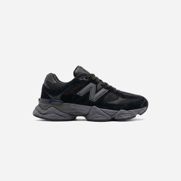 NEW BALANCE 9060 "MONO BLACK"