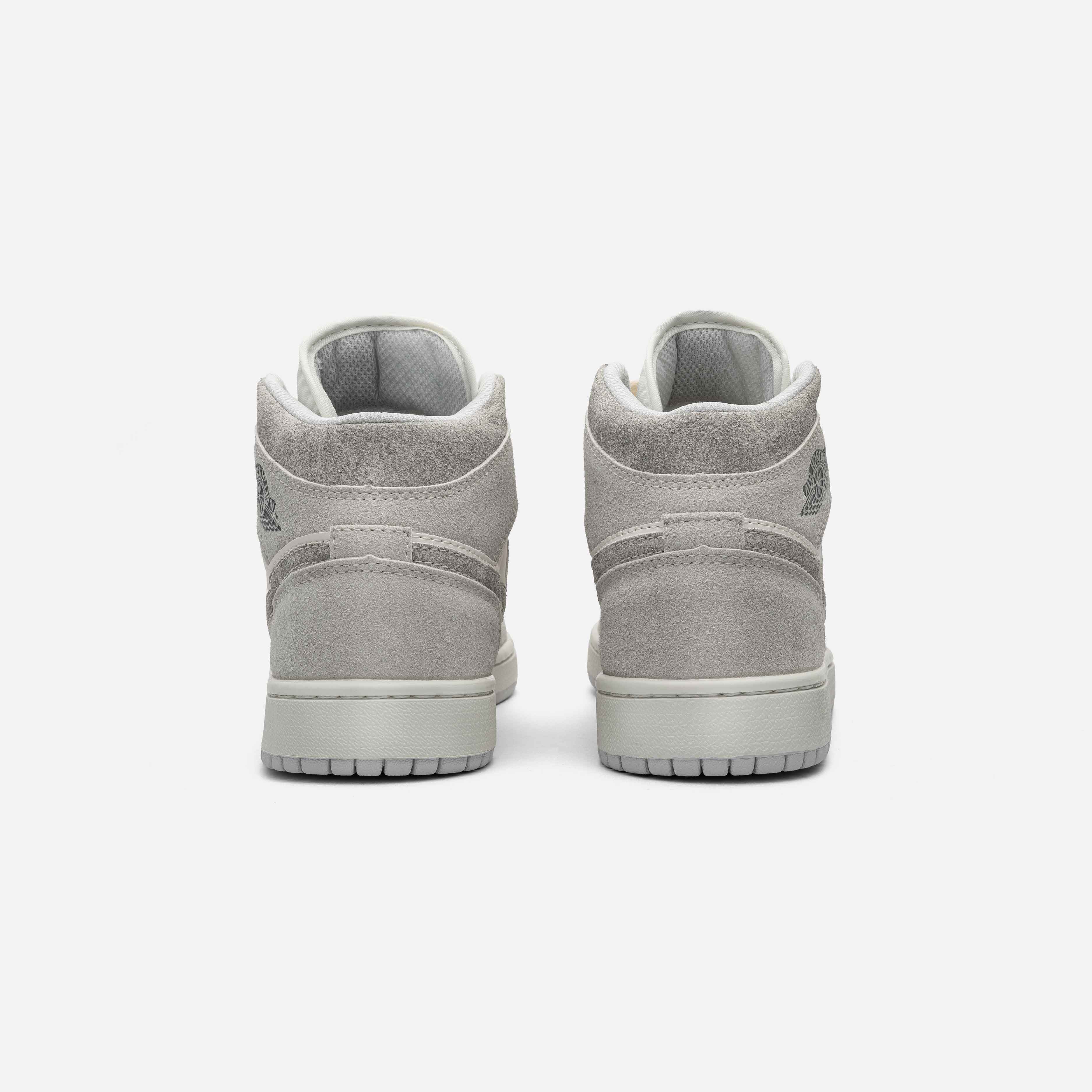 JORDAN 1 MID SE NEUTRAL GREY SAIL
