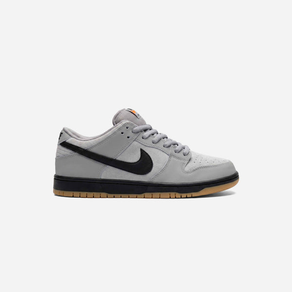 NIKE SB DUNK LOW "COOL GREY"