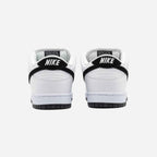 NIKE SB DUNK LOW "WHITE BLACK"