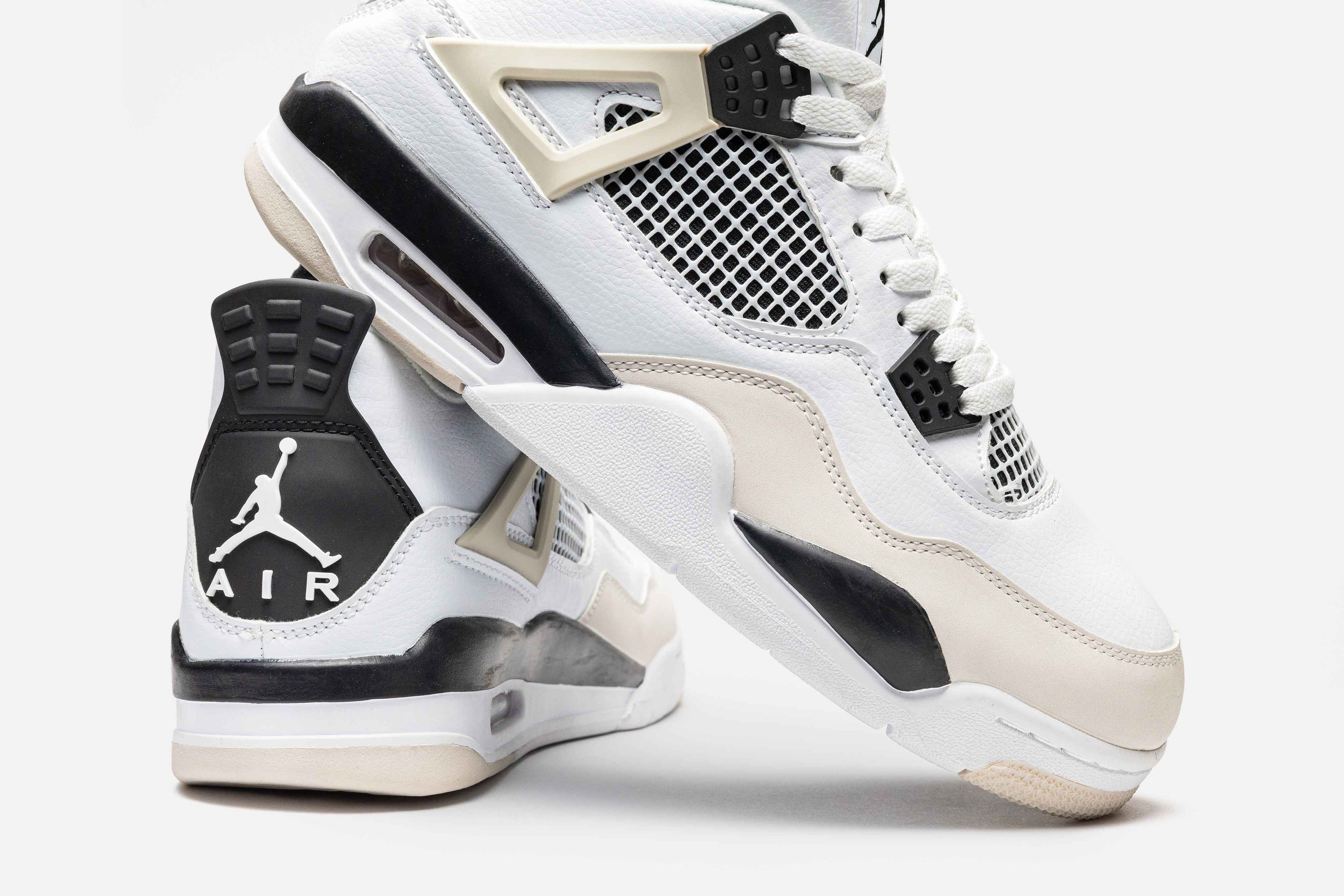JORDAN 4 RETRO MILITARY BLACK
