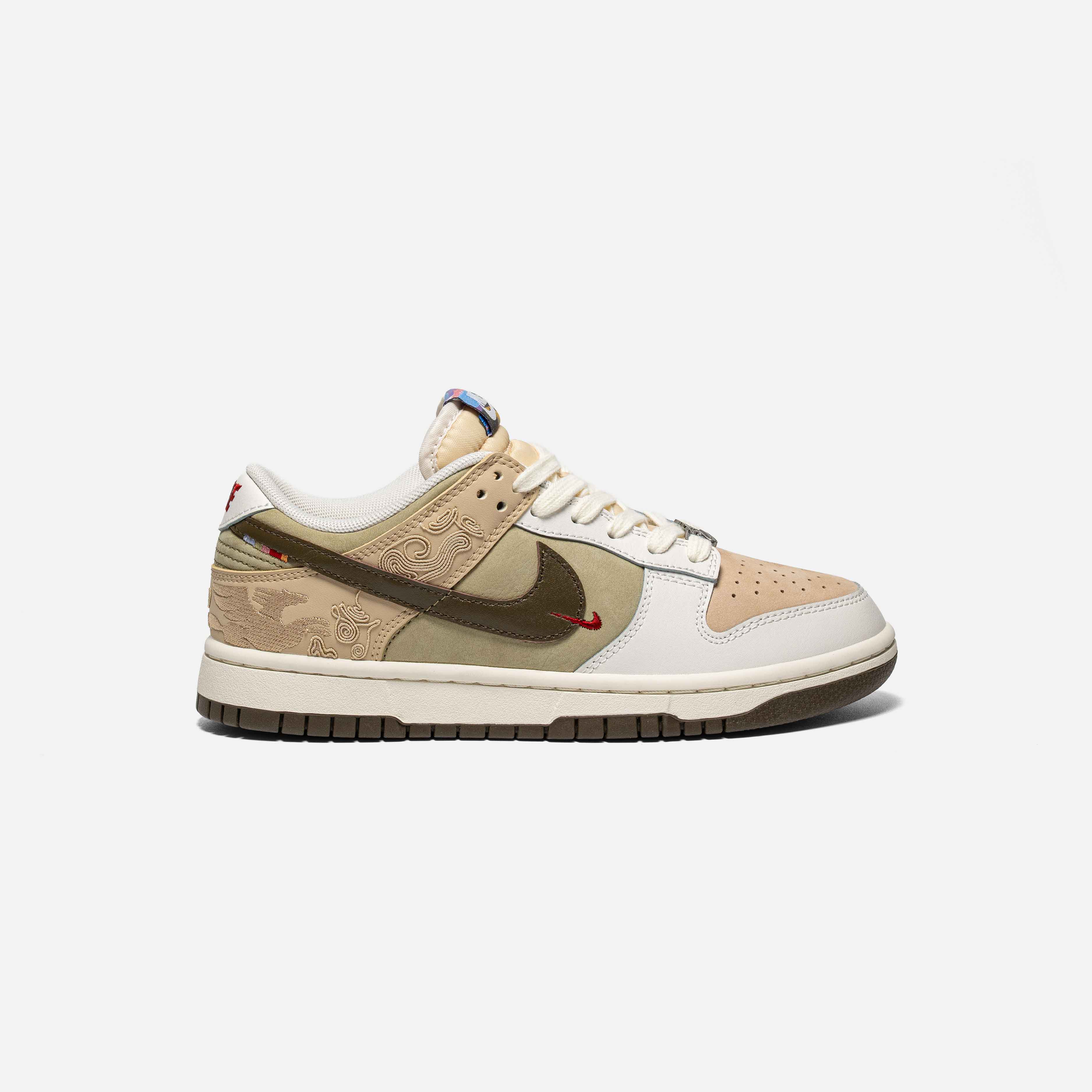 NIKE SB DUNK LOW "PEGASUS PACK LINEN PHANTOM"