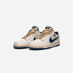 NIKE SB DUNK LOW X STRANGER THINGS "PHANTOM"